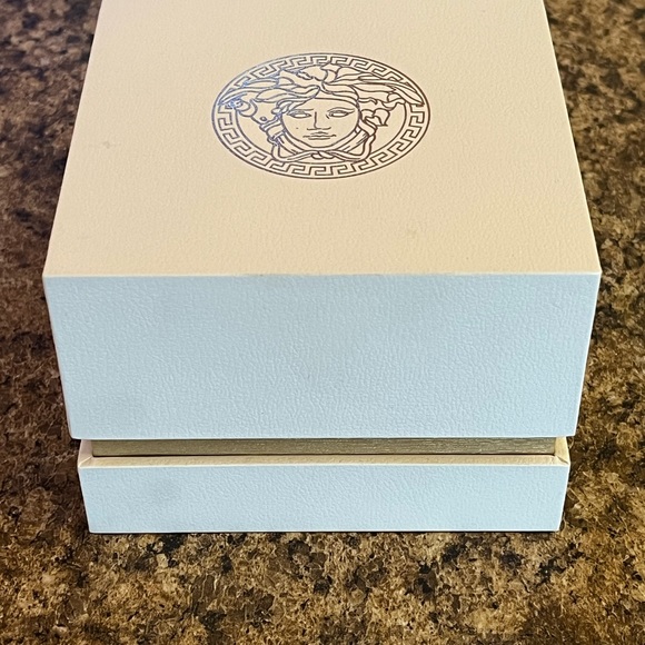 Men’s 42mm Versace watch